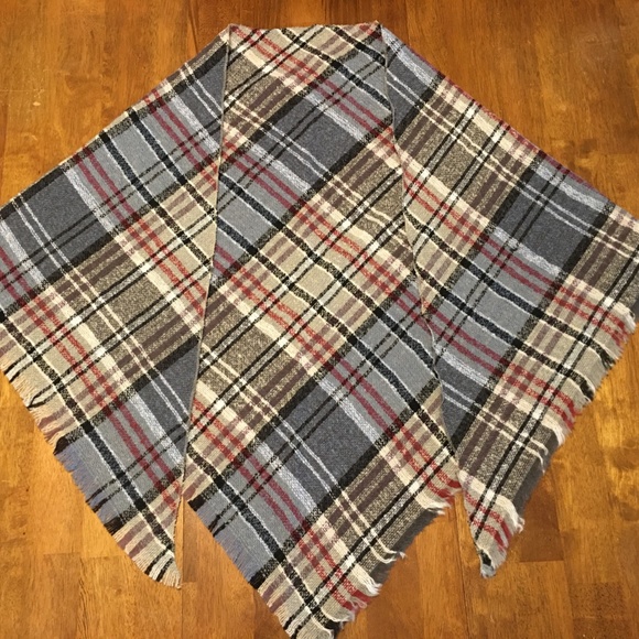 NWT Plaid Blanket Scarf Wrap - Picture 3 of 5